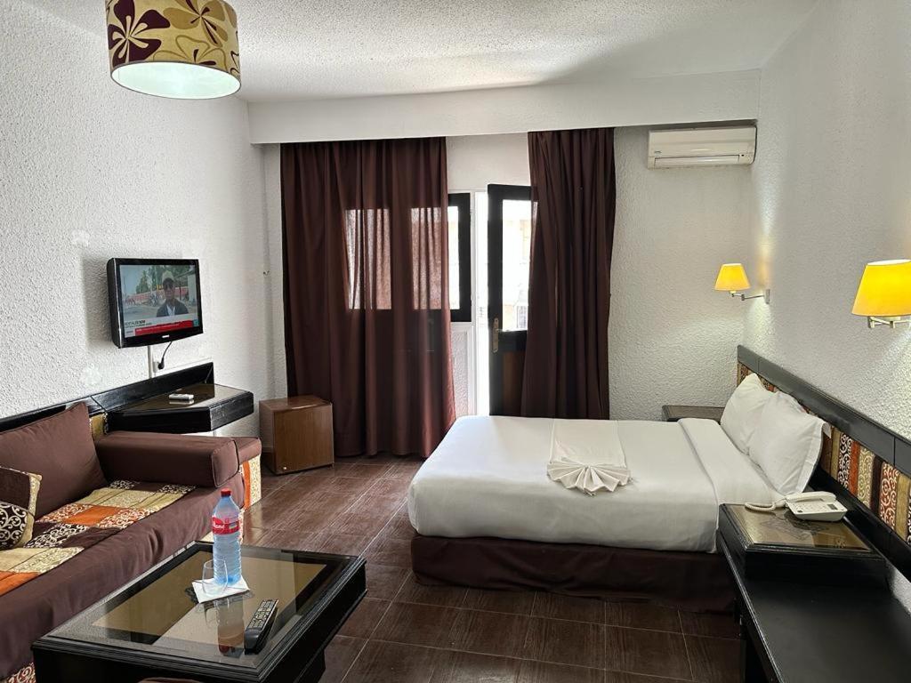 Ourida Urban Hotel Rabat Exterior photo